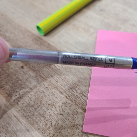 Vintage Parker Rollerball Striped Yellow and Pink Pen With M size Refill - Picture 5 of 8